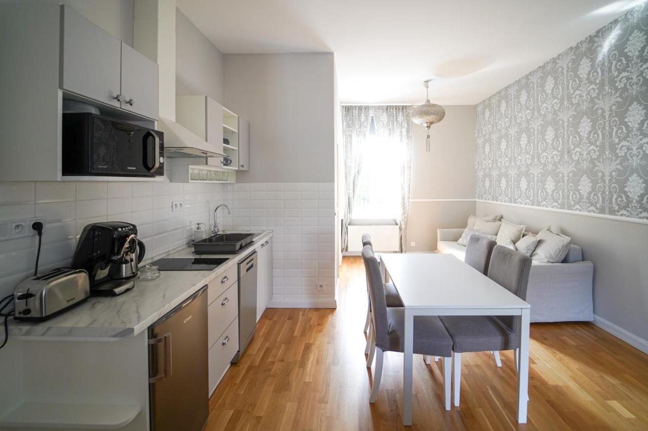 Spa Apartments Theresia Dubí Eksteriør billede