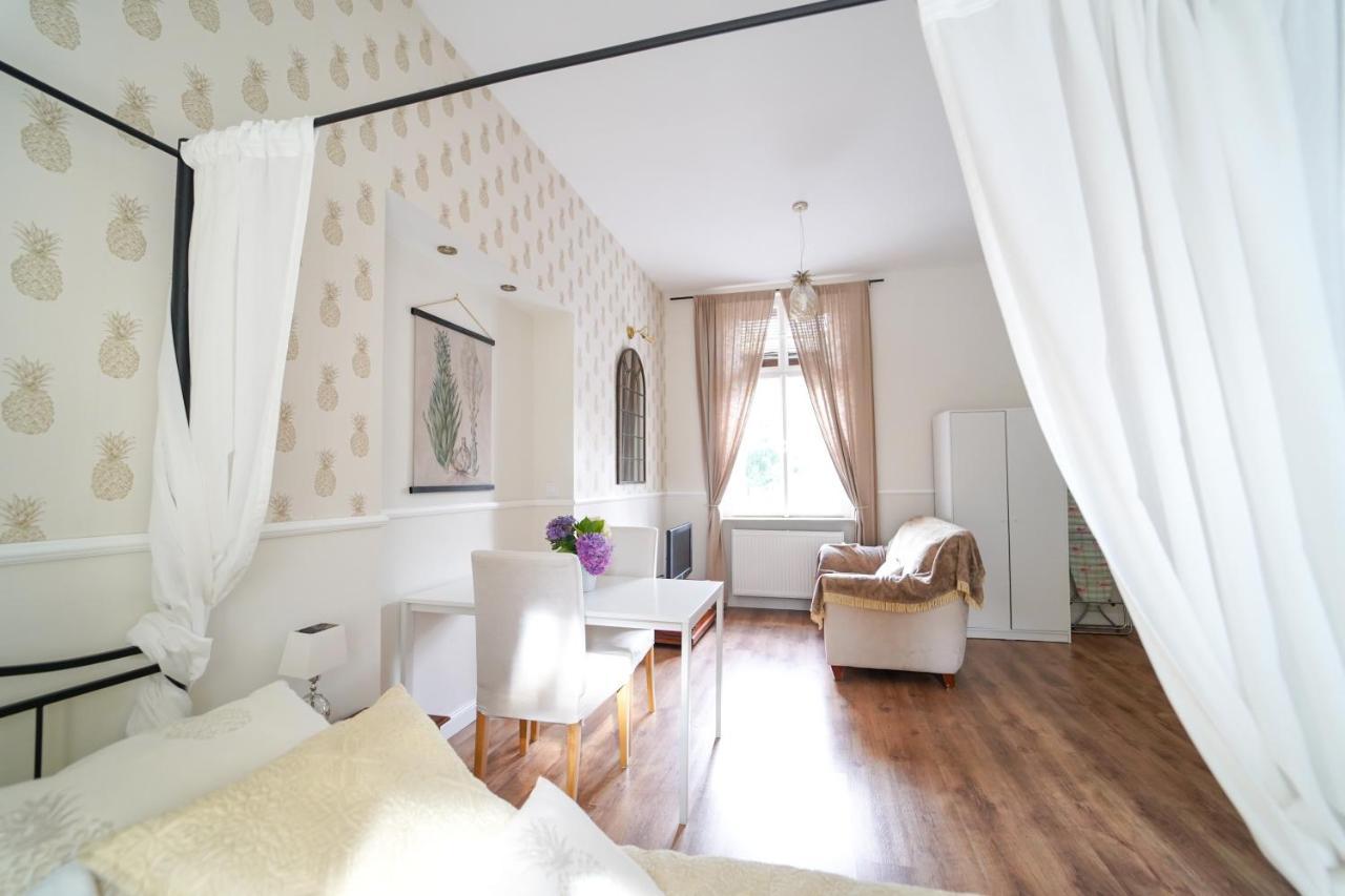 Spa Apartments Theresia Dubí Eksteriør billede